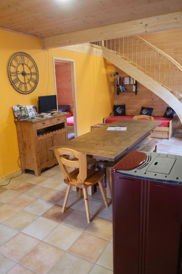 Gîte Le Corral Cheminas Extérieur photo