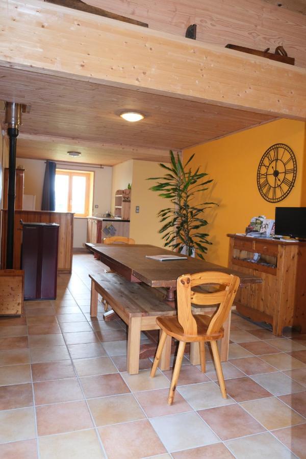 Gîte Le Corral Cheminas Extérieur photo